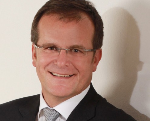 Das Bild zeigt ein Foto von Joachim Kraus Kraus Finanz