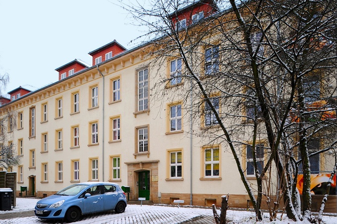 Das Bild zeigt eine Immobilie in Dresden